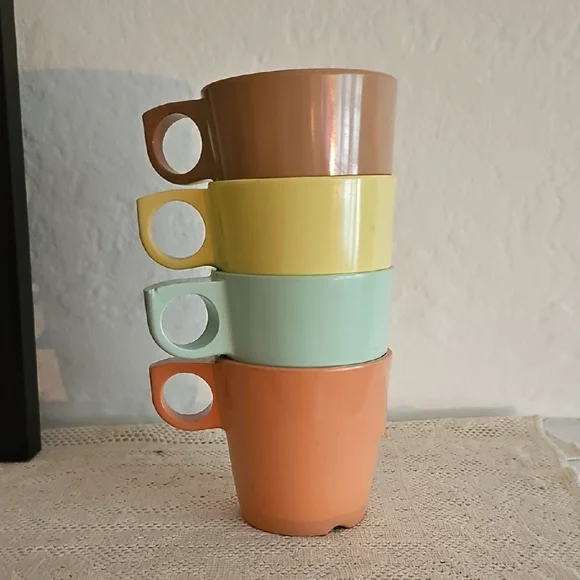 Melamine Stackable Mugs Set - Picture 1 of 9